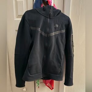 Black Nike Tech Fleece Jacket